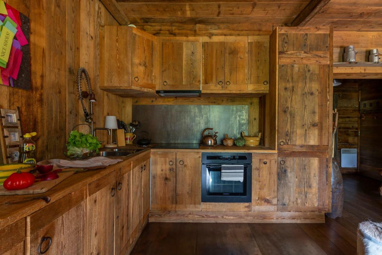 Le Refuge de Serre-Chevalier, dans un esprit chalet, commune de Le Monêtier-les-Bains Extérieur photo