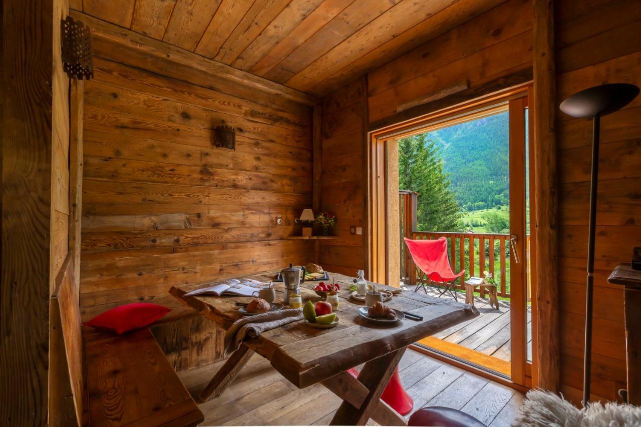 Le Refuge de Serre-Chevalier, dans un esprit chalet, commune de Le Monêtier-les-Bains Extérieur photo