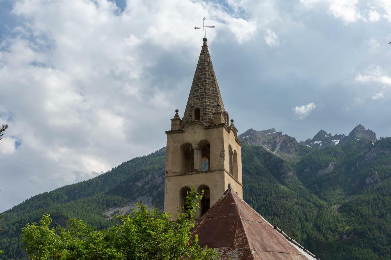 Le Refuge de Serre-Chevalier, dans un esprit chalet, commune de Le Monêtier-les-Bains Extérieur photo